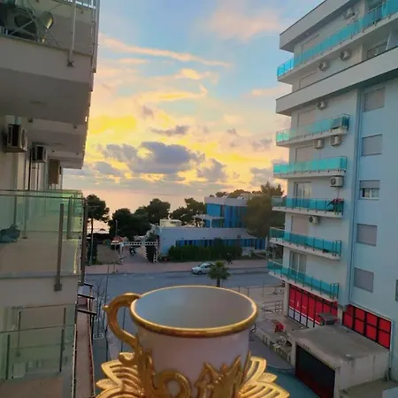 King's Apartment/sea View