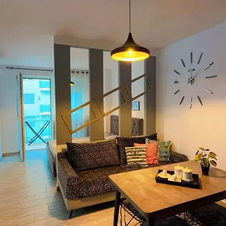 King's Apartment/sea View *