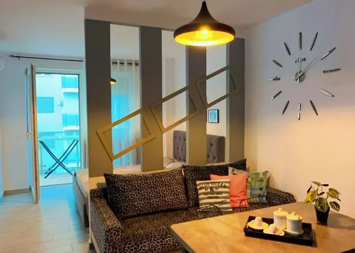 King's Apartment/sea View *